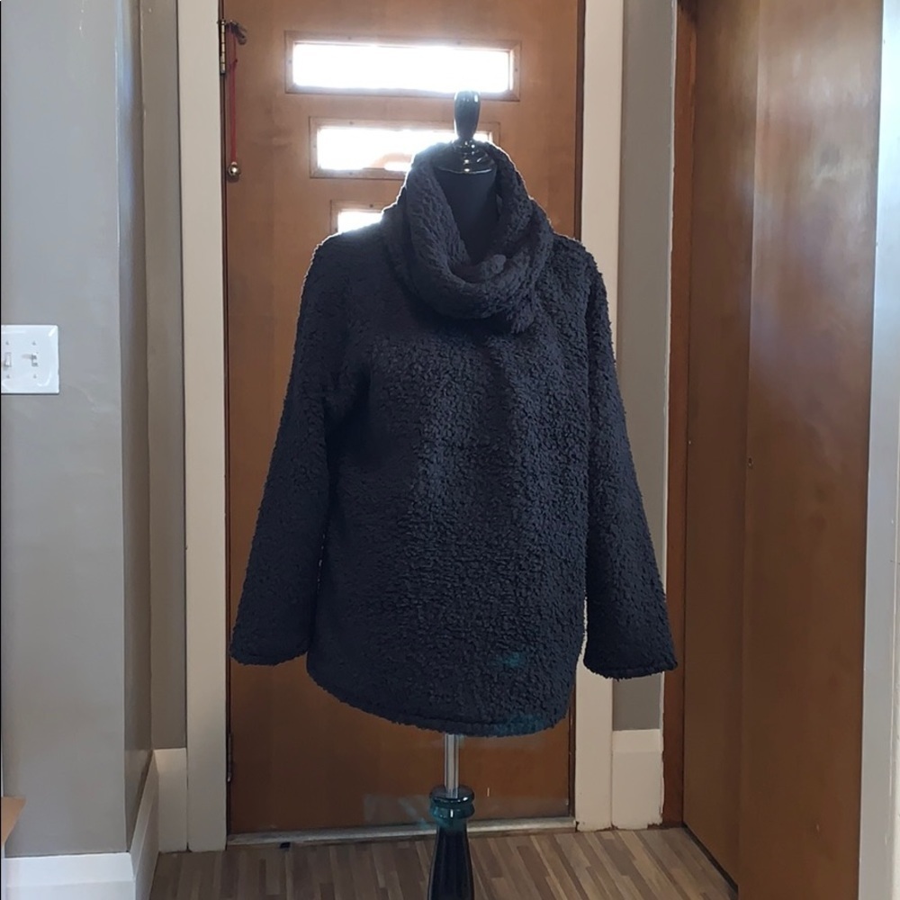 Style & co black cowlneck faux Sherpa pullover!